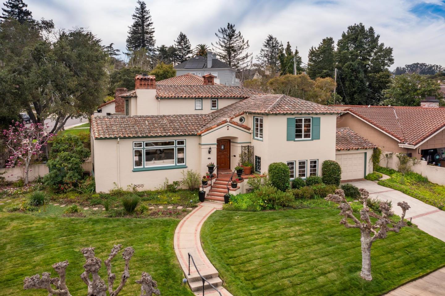 Detail Gallery Image 21 of 31 For 250 Harvard Rd, San Mateo,  CA 94402 - 4 Beds | 3 Baths