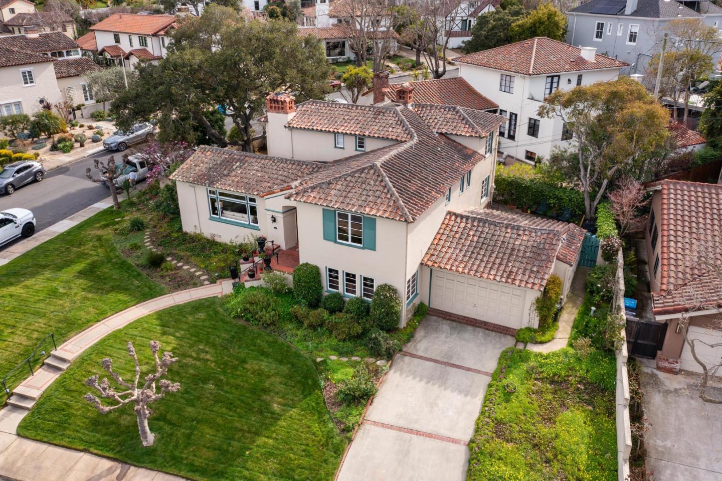 Detail Gallery Image 25 of 31 For 250 Harvard Rd, San Mateo,  CA 94402 - 4 Beds | 3 Baths