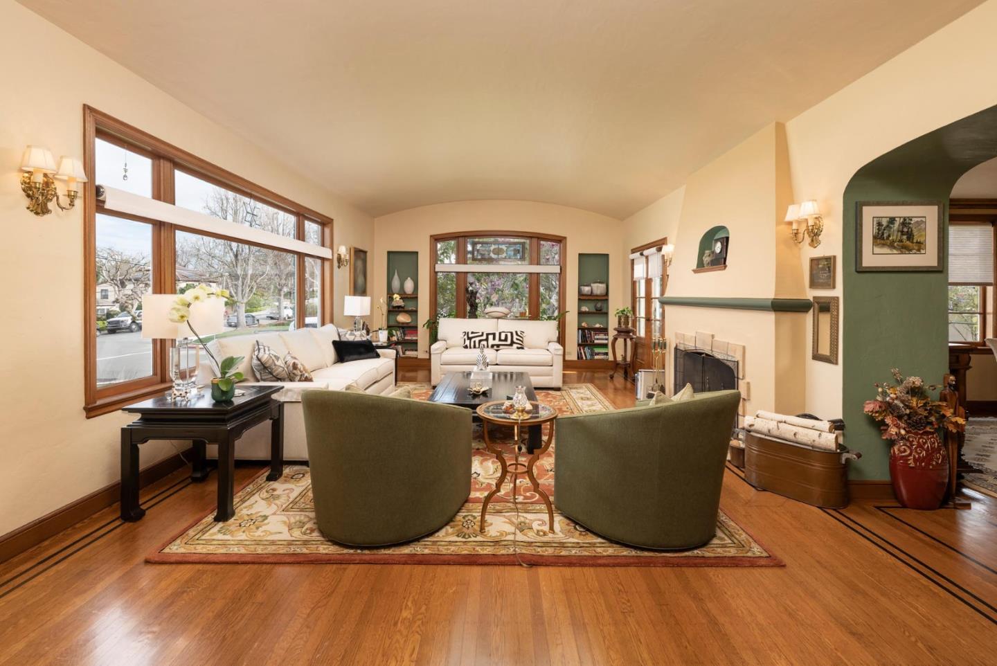 Detail Gallery Image 5 of 31 For 250 Harvard Rd, San Mateo,  CA 94402 - 4 Beds | 3 Baths