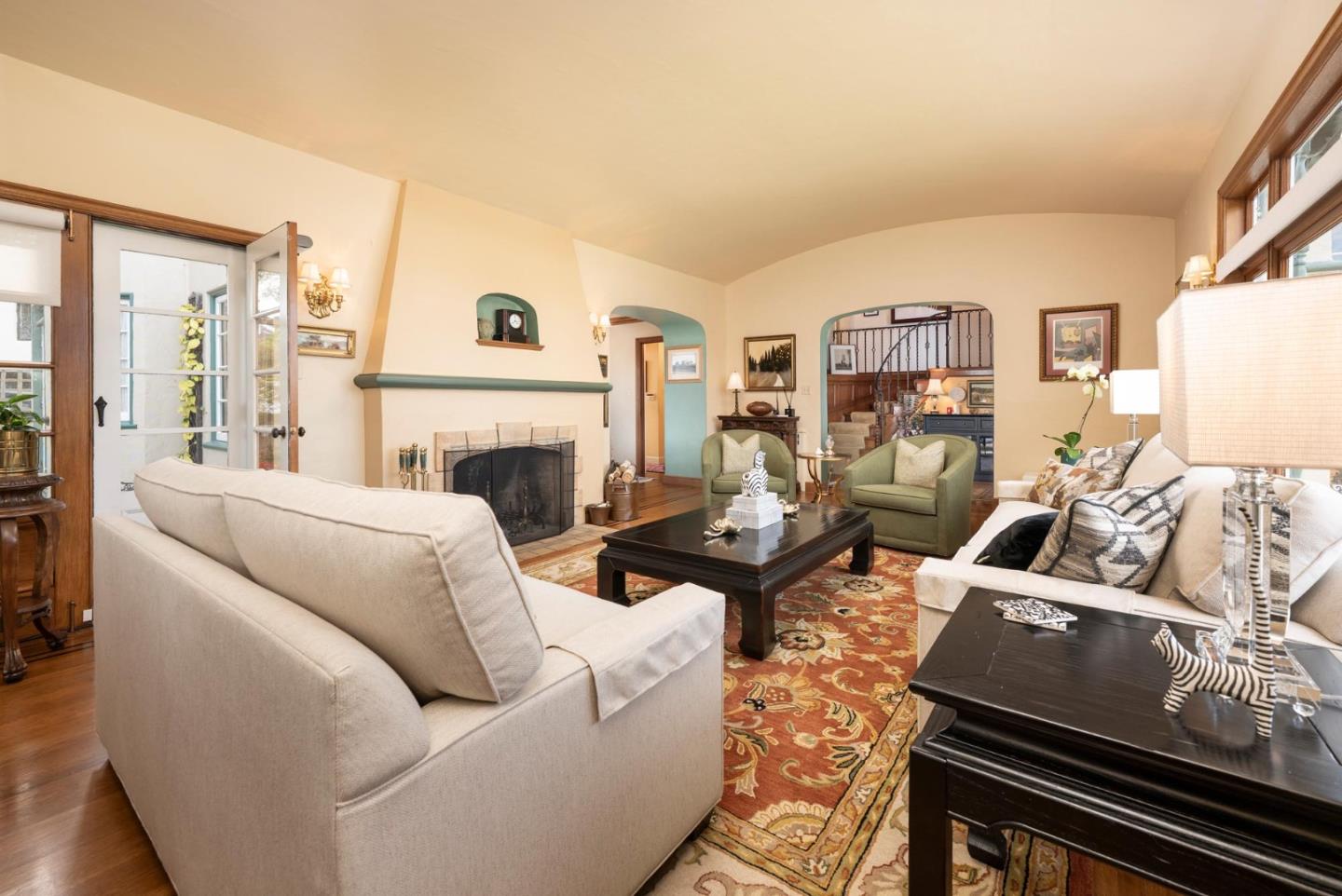 Detail Gallery Image 6 of 31 For 250 Harvard Rd, San Mateo,  CA 94402 - 4 Beds | 3 Baths