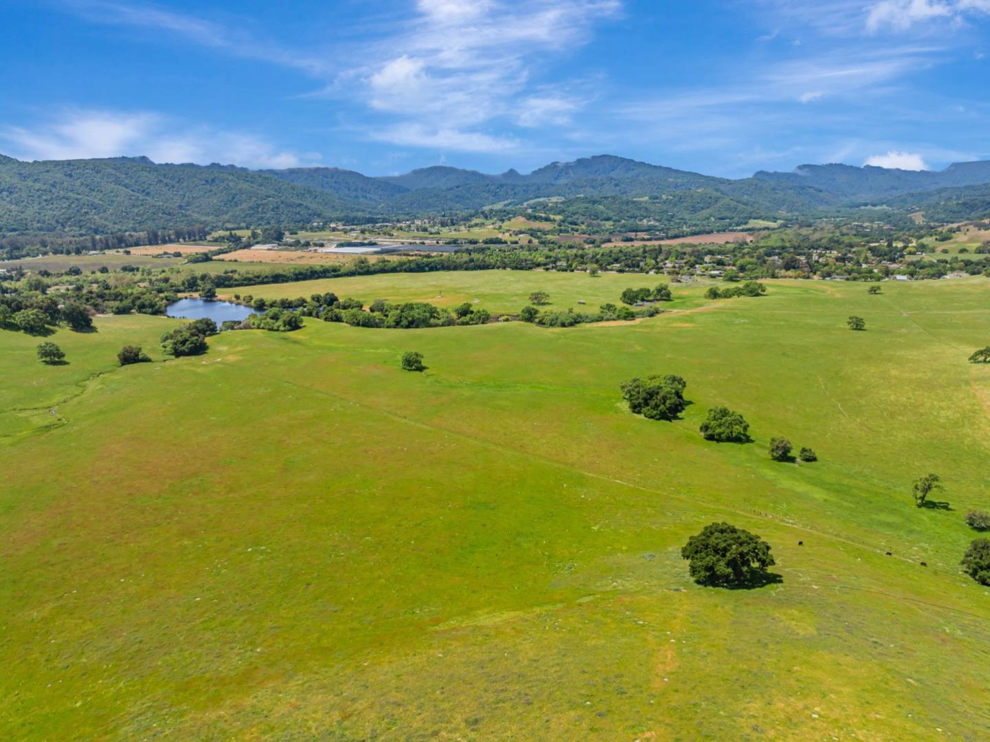 Detail Gallery Image 12 of 12 For 2391 Mantelli Dr, Gilroy,  CA 95020 - – Beds | – Baths