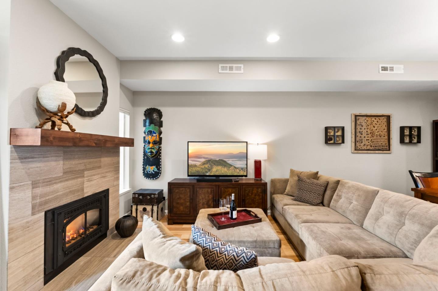 Detail Gallery Image 12 of 58 For 78 Amesport Lndg, Half Moon Bay,  CA 94019 - 2 Beds | 2/1 Baths