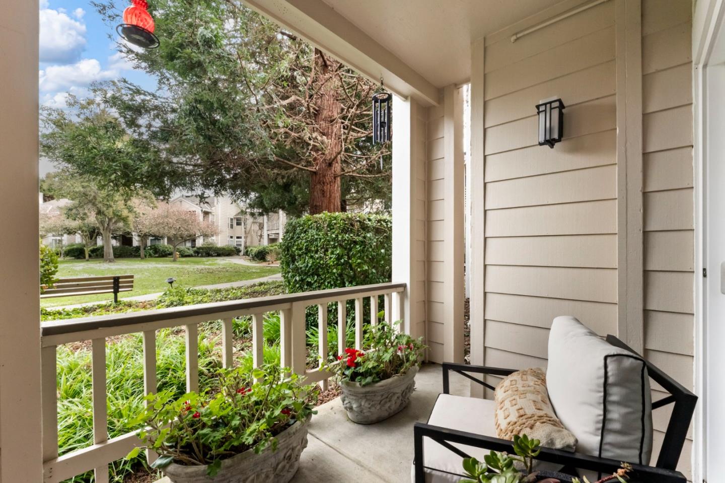 Detail Gallery Image 17 of 58 For 78 Amesport Lndg, Half Moon Bay,  CA 94019 - 2 Beds | 2/1 Baths