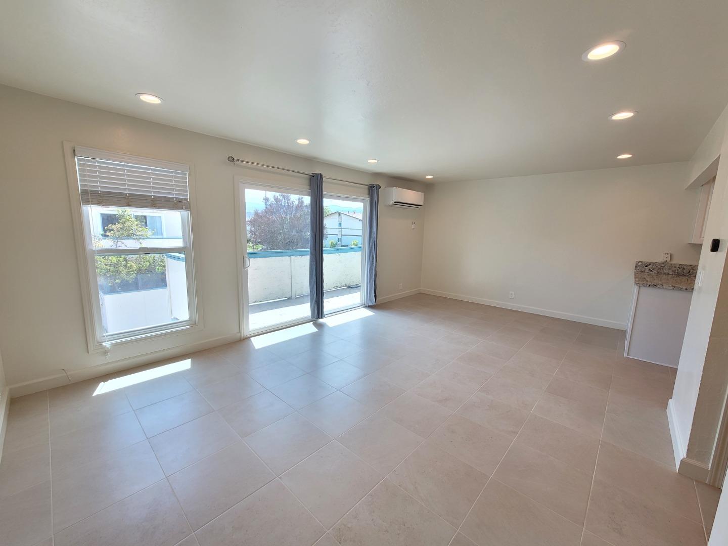 Detail Gallery Image 6 of 16 For 10218 Park Circle East #3,  Cupertino,  CA 95014 - 2 Beds | 1 Baths