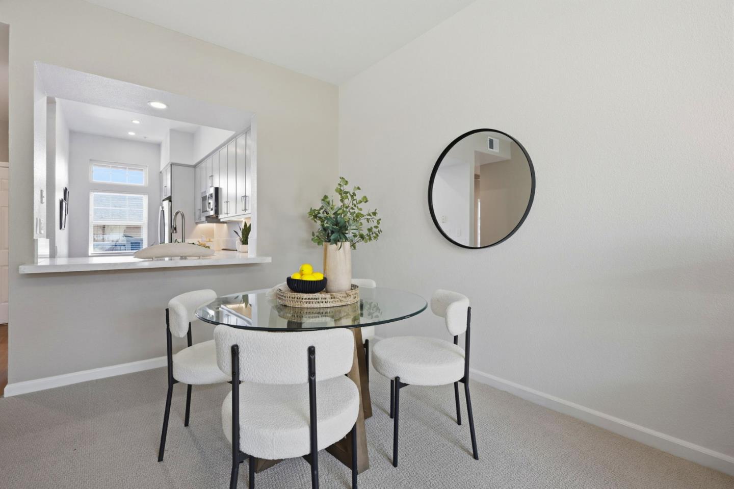 Detail Gallery Image 16 of 49 For 332 Crescent Ct, Brisbane,  CA 94005 - 2 Beds | 2 Baths