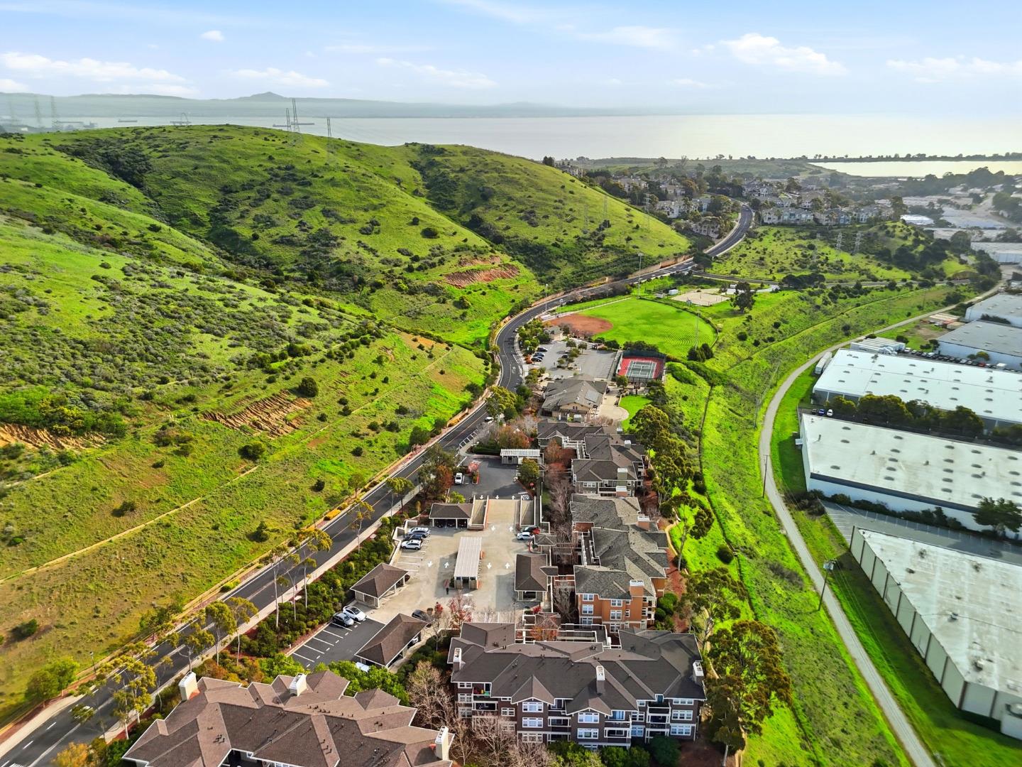 Detail Gallery Image 46 of 49 For 332 Crescent Ct, Brisbane,  CA 94005 - 2 Beds | 2 Baths