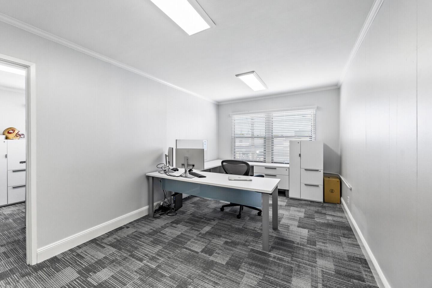 Detail Gallery Image 16 of 29 For 65 Winslow, Redwood City,  CA 94063 - – Beds | – Baths