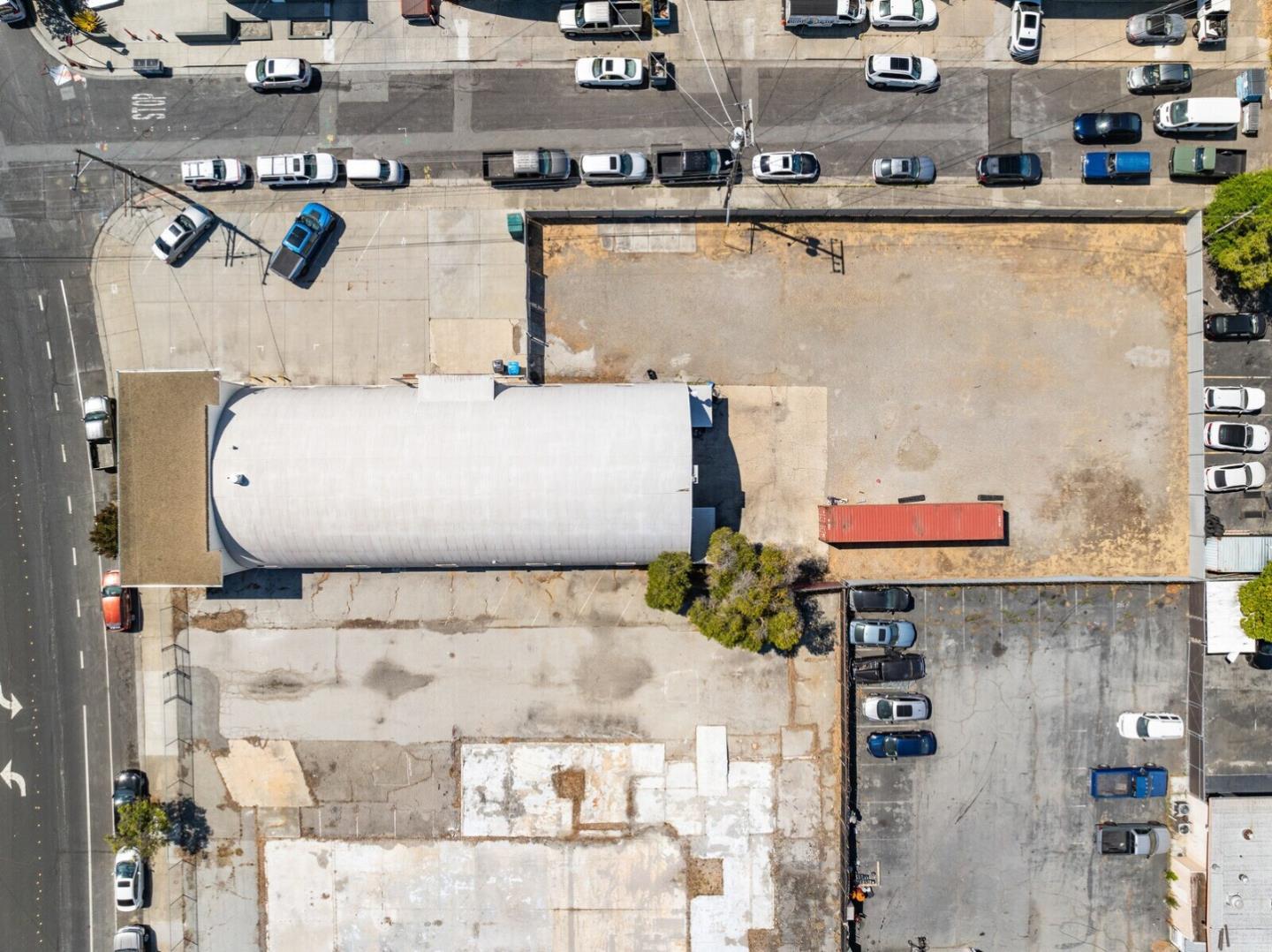 Detail Gallery Image 21 of 29 For 65 Winslow, Redwood City,  CA 94063 - – Beds | – Baths