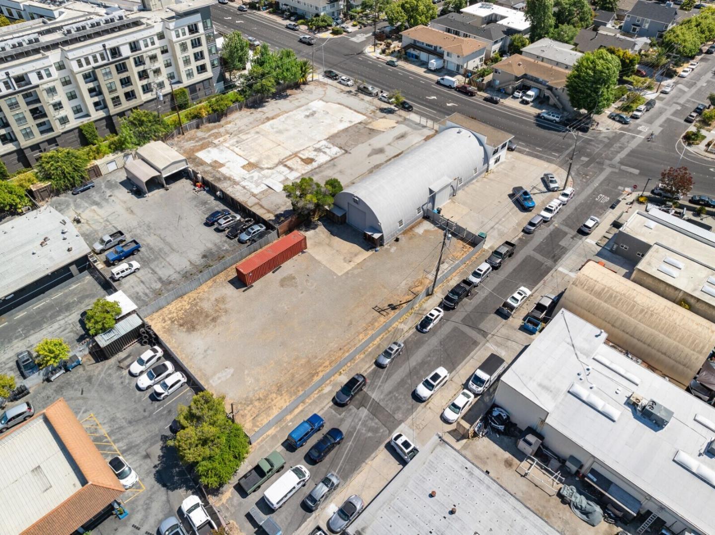 Detail Gallery Image 26 of 29 For 65 Winslow, Redwood City,  CA 94063 - – Beds | – Baths