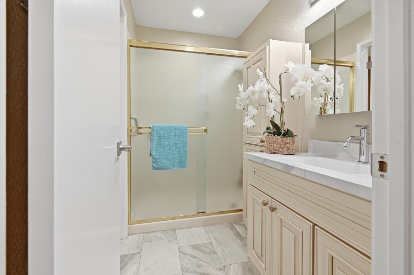 Detail Gallery Image 15 of 37 For 34581 Pueblo Ter, Fremont,  CA 94555 - 2 Beds | 2 Baths