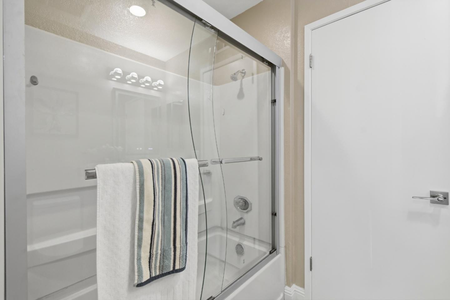 Detail Gallery Image 20 of 37 For 34581 Pueblo Ter, Fremont,  CA 94555 - 2 Beds | 2 Baths