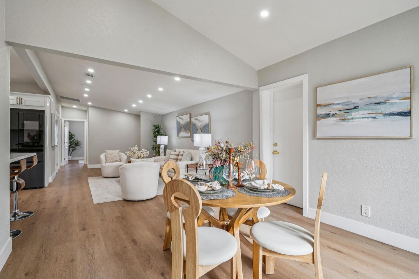 Detail Gallery Image 12 of 49 For 4412 Millard Ave, Fremont,  CA 94538 - 5 Beds | 2 Baths