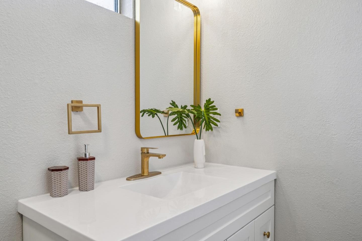 Detail Gallery Image 25 of 49 For 4412 Millard Ave, Fremont,  CA 94538 - 5 Beds | 2 Baths