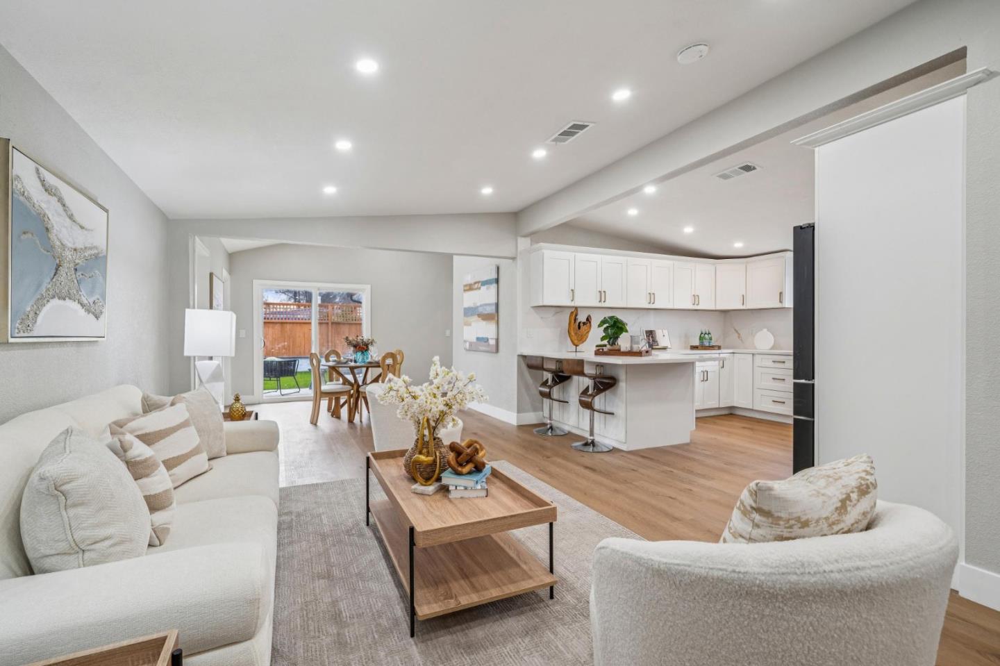 Detail Gallery Image 4 of 49 For 4412 Millard Ave, Fremont,  CA 94538 - 5 Beds | 2 Baths