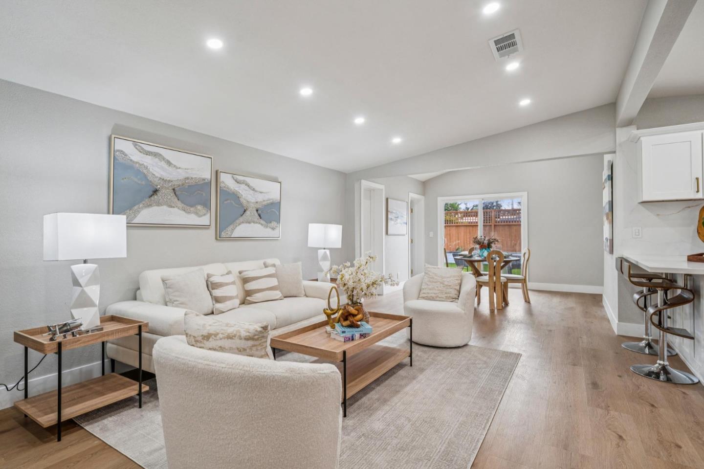 Detail Gallery Image 5 of 49 For 4412 Millard Ave, Fremont,  CA 94538 - 5 Beds | 2 Baths