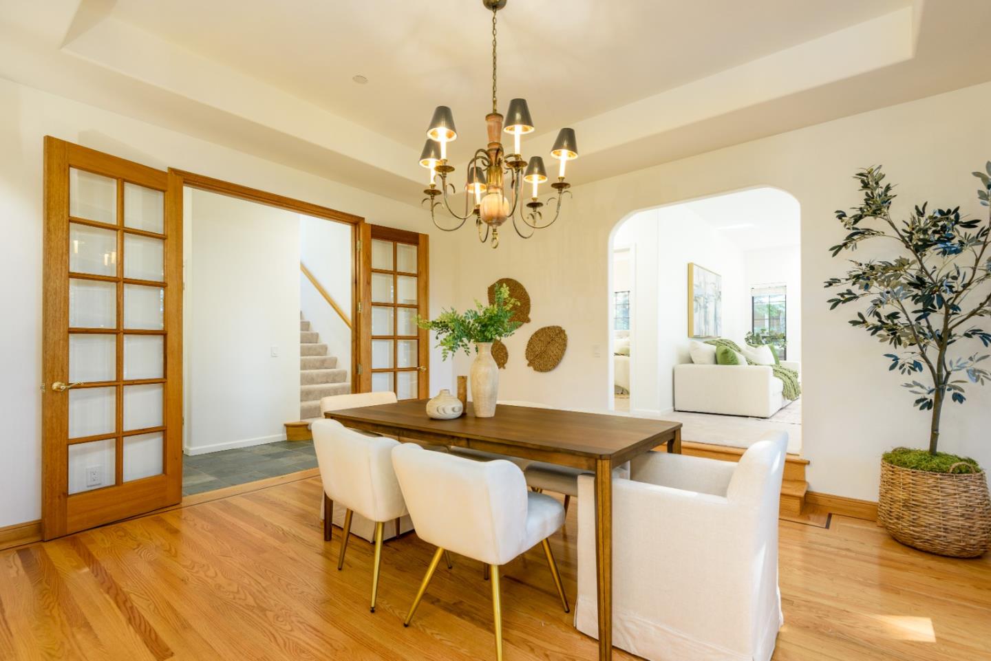 Detail Gallery Image 13 of 36 For 6 Megans Ln, Woodside,  CA 94062 - 4 Beds | 4 Baths