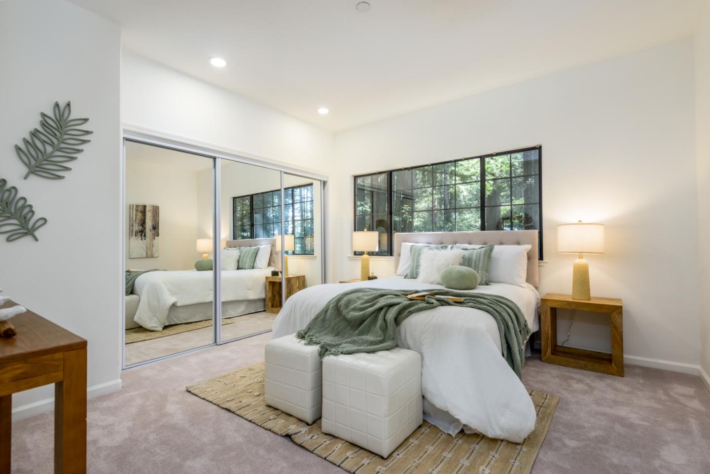 Detail Gallery Image 16 of 36 For 6 Megans Ln, Woodside,  CA 94062 - 4 Beds | 4 Baths