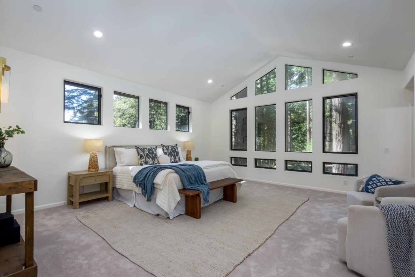 Detail Gallery Image 19 of 36 For 6 Megans Ln, Woodside,  CA 94062 - 4 Beds | 4 Baths