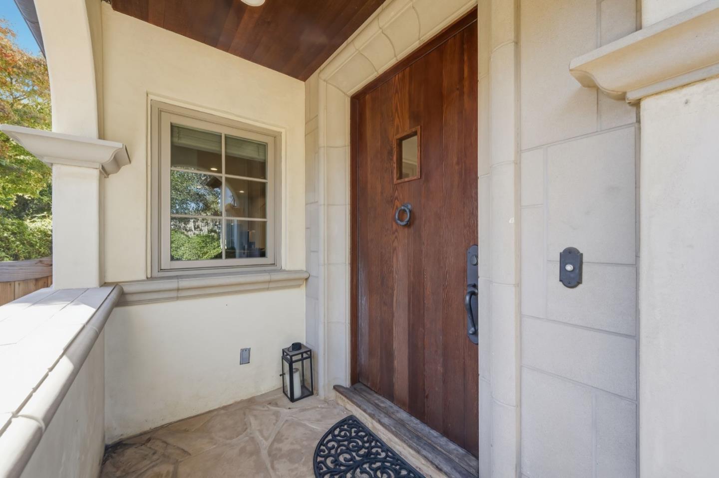 Detail Gallery Image 8 of 56 For 926 Rosewood Ave, San Carlos,  CA 94070 - 4 Beds | 2/1 Baths