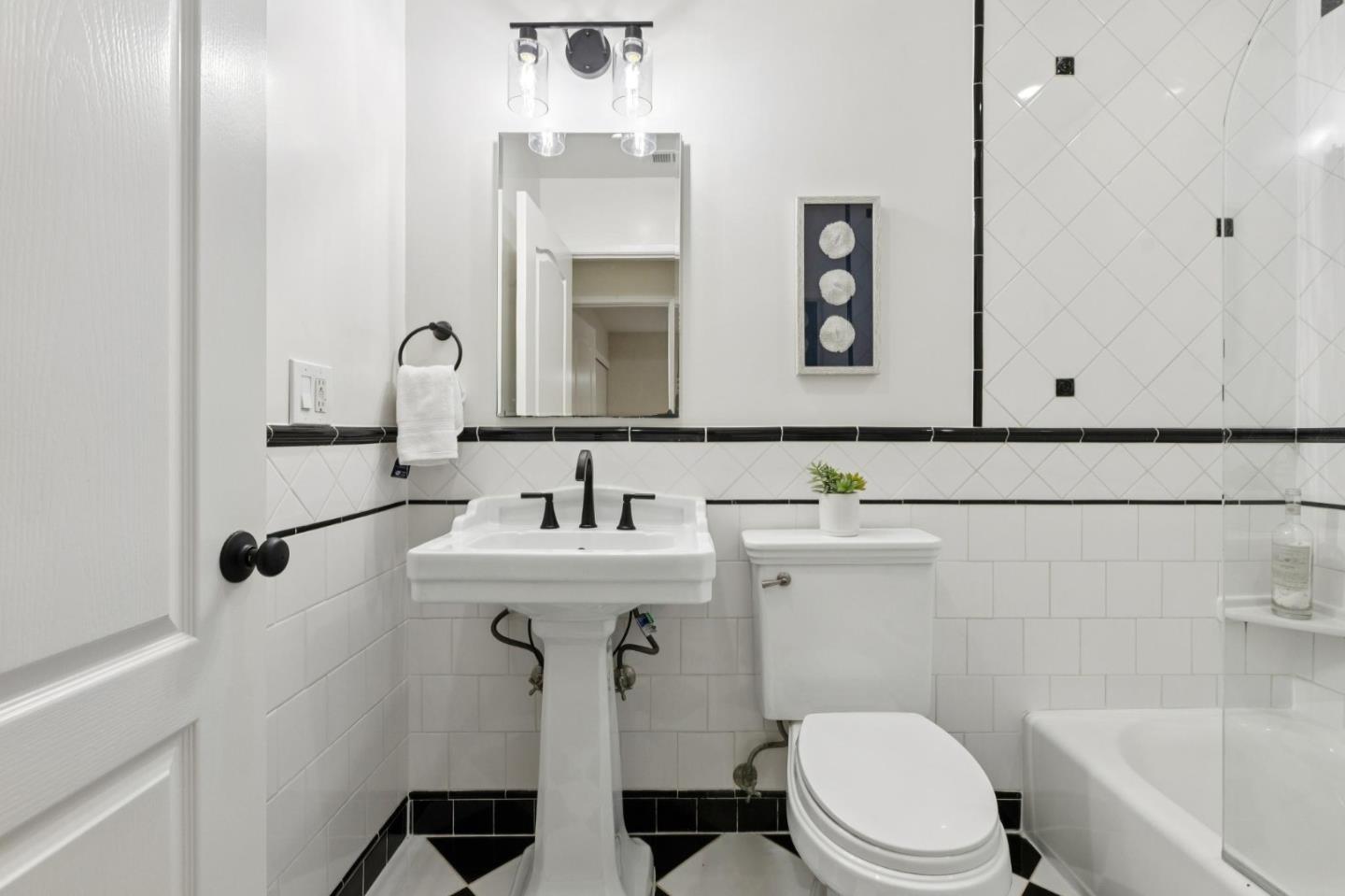 Detail Gallery Image 52 of 76 For 1112 Crescent St, Montara,  CA 94037 - 3 Beds | 2 Baths