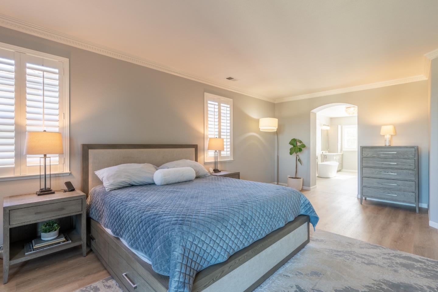 Detail Gallery Image 22 of 47 For 4460 Ocean Heights Ct, Seaside,  CA 93955 - 5 Beds | 3 Baths