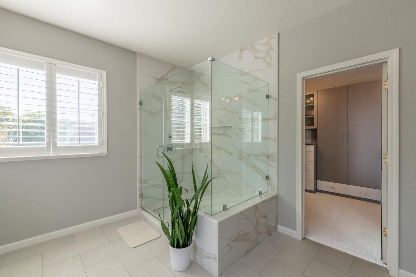 Detail Gallery Image 26 of 47 For 4460 Ocean Heights Ct, Seaside,  CA 93955 - 5 Beds | 3 Baths