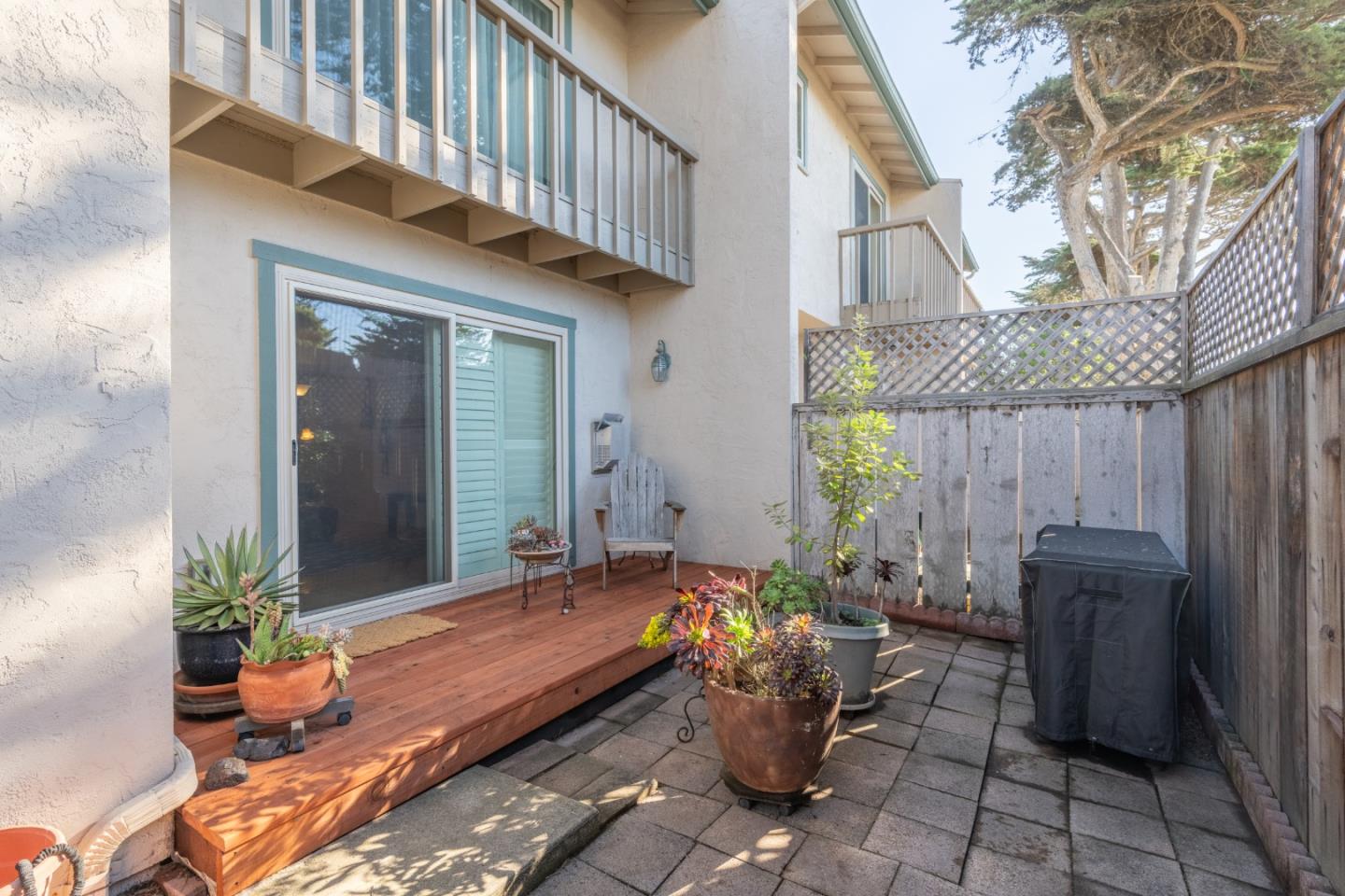 Detail Gallery Image 25 of 31 For 128 Cypress Grove Ct, Marina,  CA 93933 - 2 Beds | 1/1 Baths