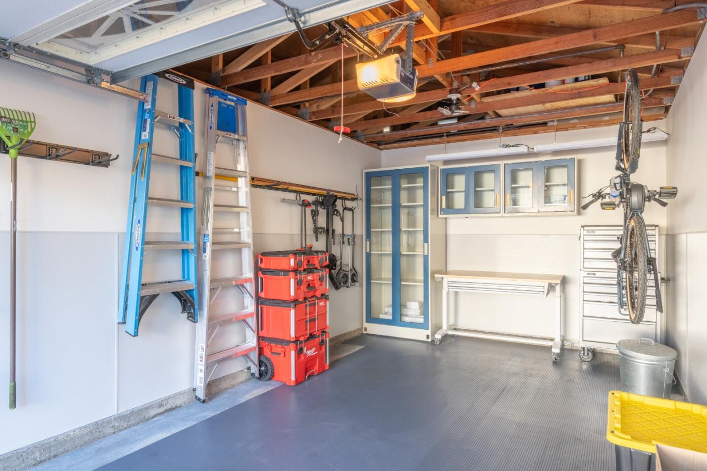 Detail Gallery Image 27 of 31 For 128 Cypress Grove Ct, Marina,  CA 93933 - 2 Beds | 1/1 Baths