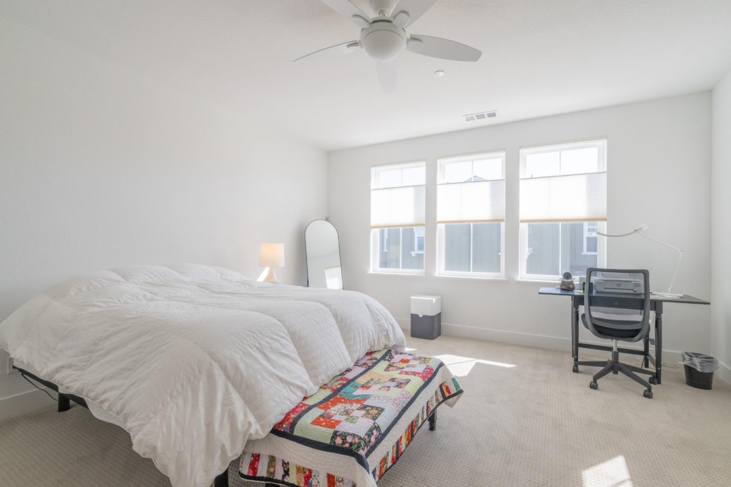 Detail Gallery Image 17 of 28 For 2773 Telegraph Blvd, Marina,  CA 93933 - 3 Beds | 2/1 Baths