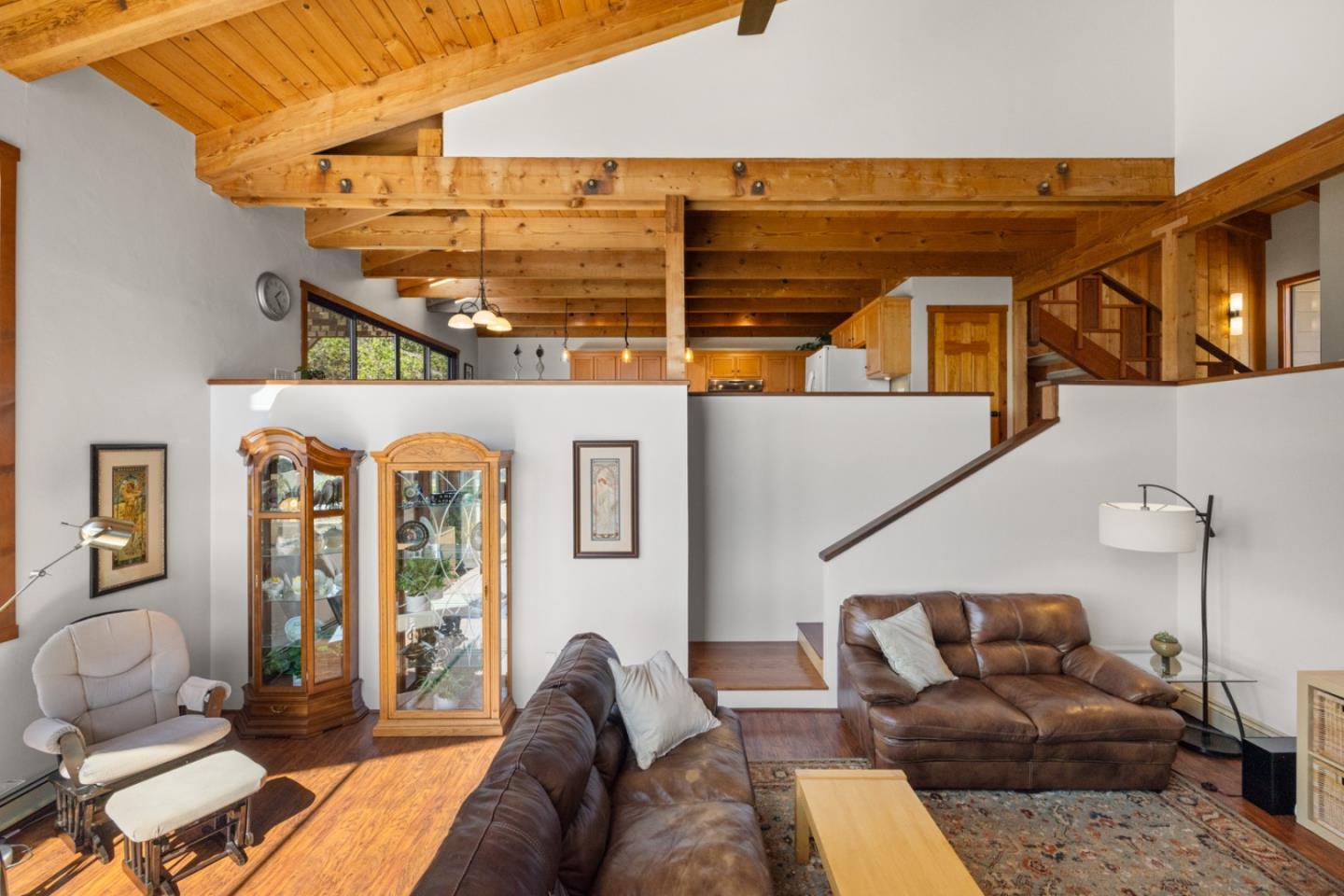 Detail Gallery Image 12 of 69 For 26470 Tierra Vista Ln, Salinas,  CA 93908 - 4 Beds | 4 Baths