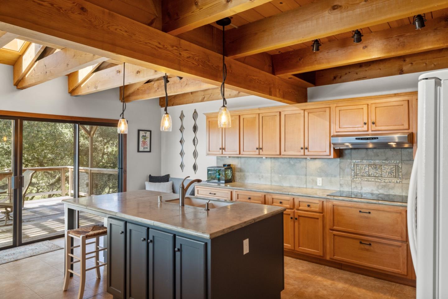 Detail Gallery Image 2 of 69 For 26470 Tierra Vista Ln, Salinas,  CA 93908 - 4 Beds | 4 Baths