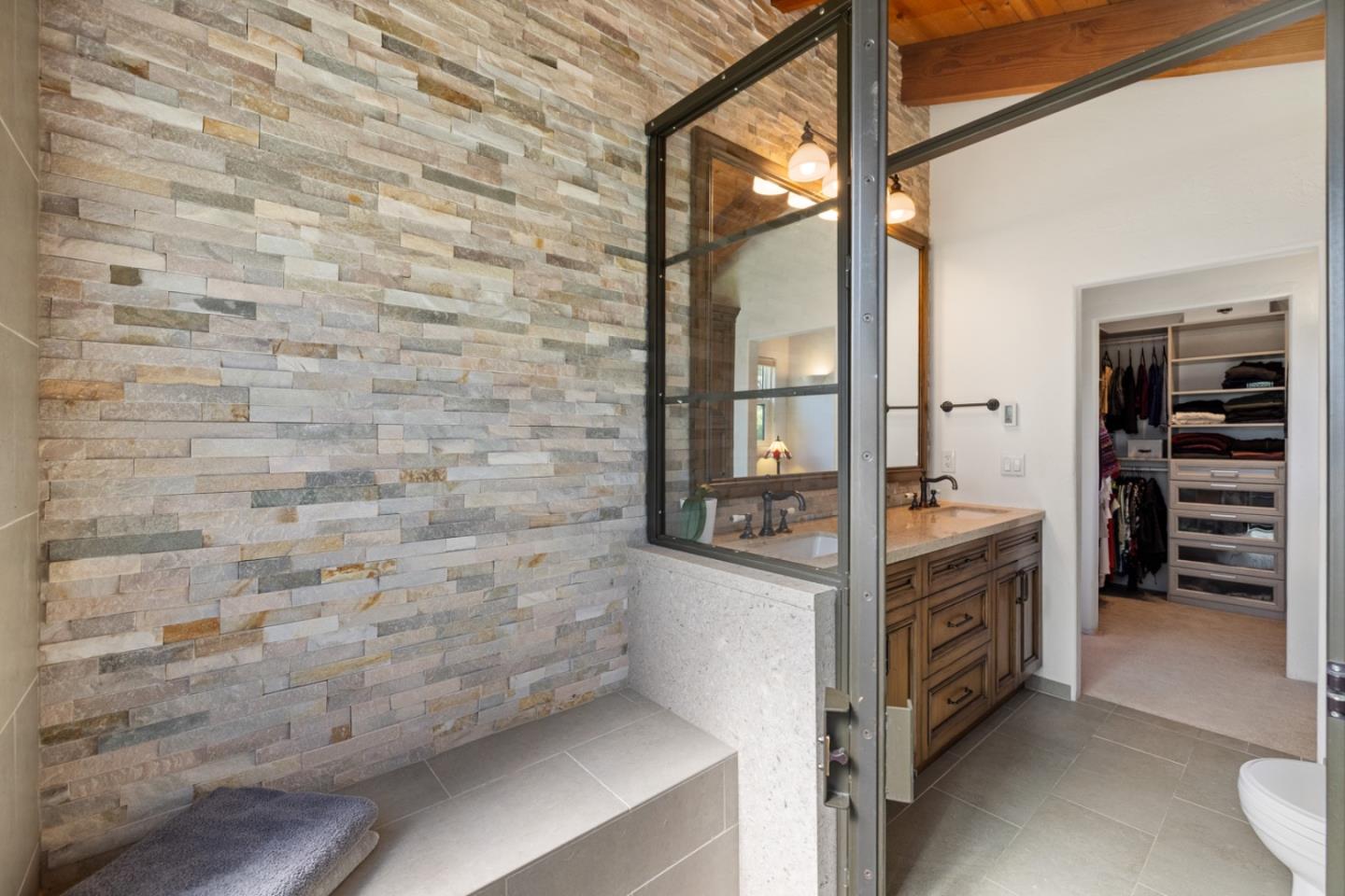 Detail Gallery Image 30 of 69 For 26470 Tierra Vista Ln, Salinas,  CA 93908 - 4 Beds | 4 Baths