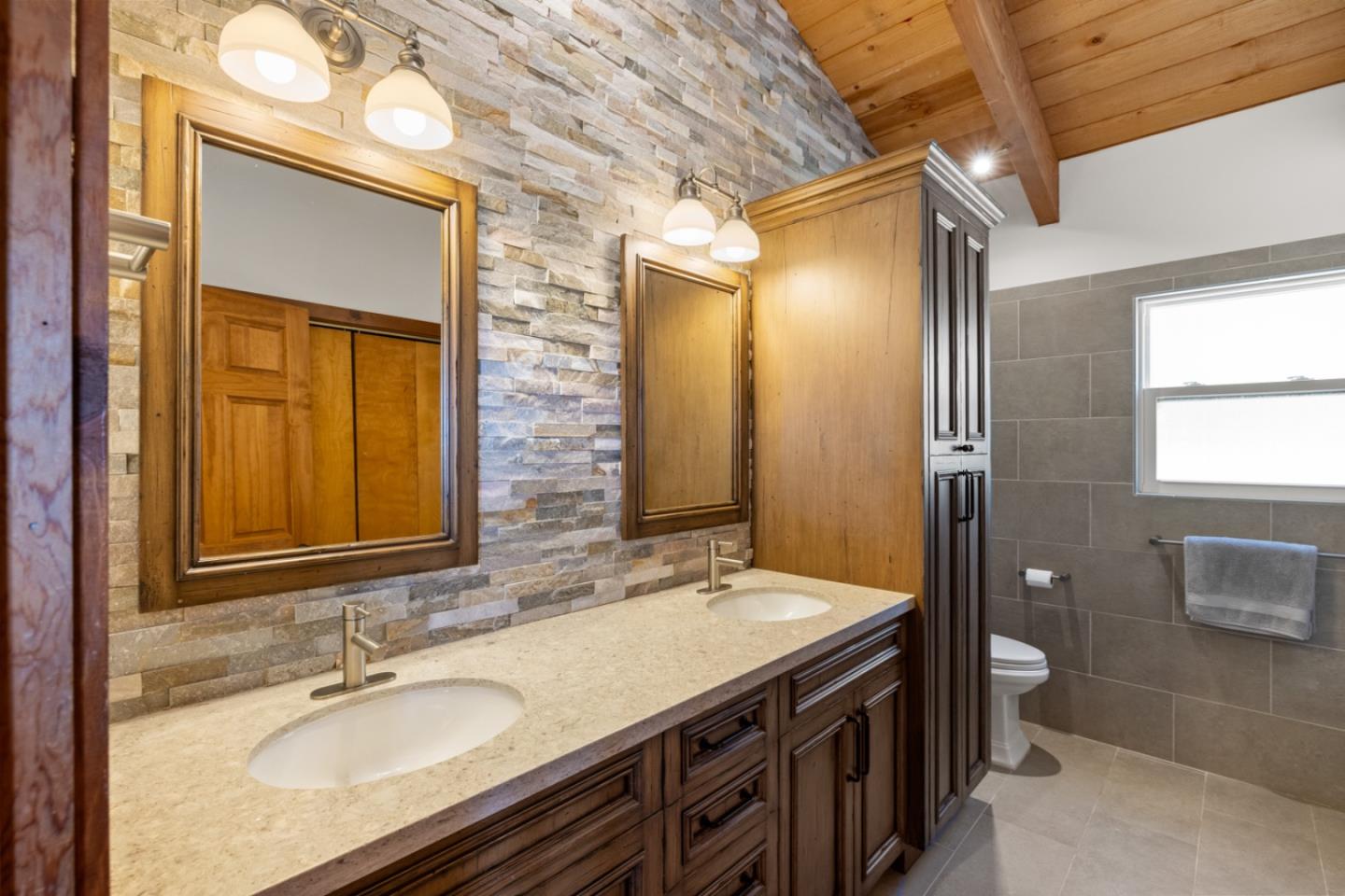 Detail Gallery Image 39 of 69 For 26470 Tierra Vista Ln, Salinas,  CA 93908 - 4 Beds | 4 Baths