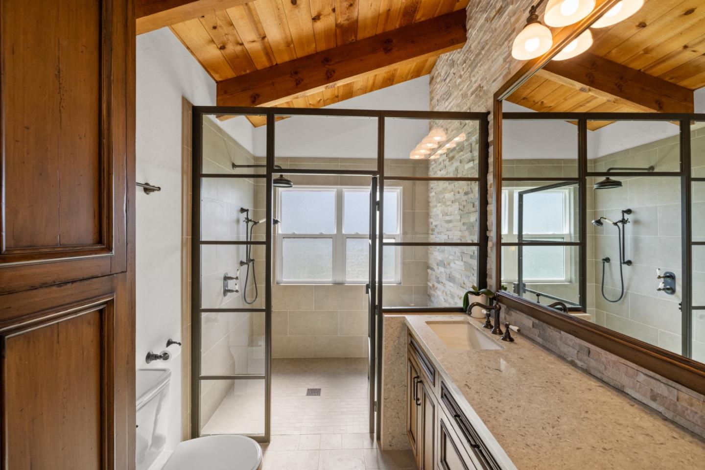 Detail Gallery Image 4 of 69 For 26470 Tierra Vista Ln, Salinas,  CA 93908 - 4 Beds | 4 Baths