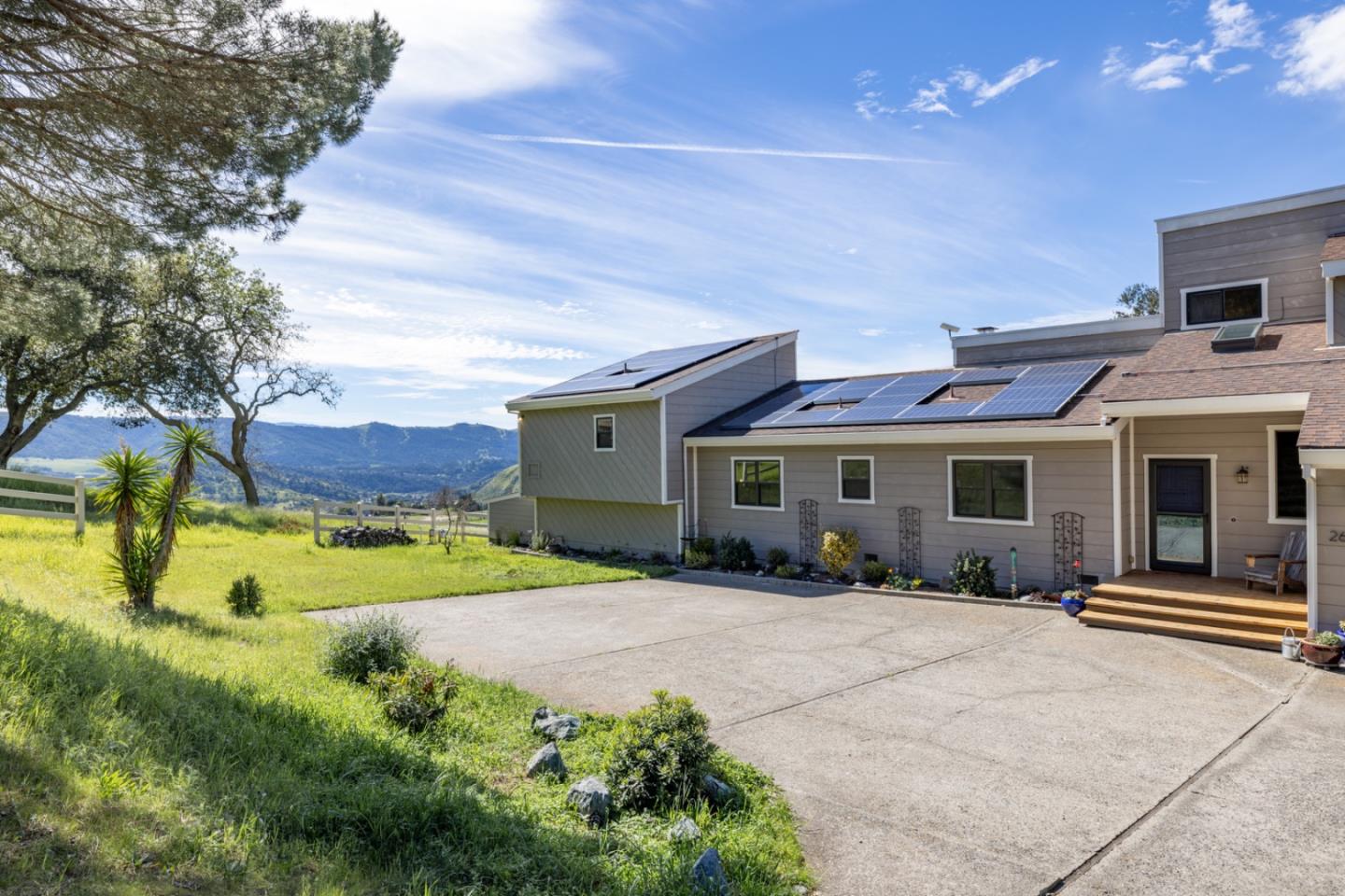 Detail Gallery Image 62 of 69 For 26470 Tierra Vista Ln, Salinas,  CA 93908 - 4 Beds | 4 Baths