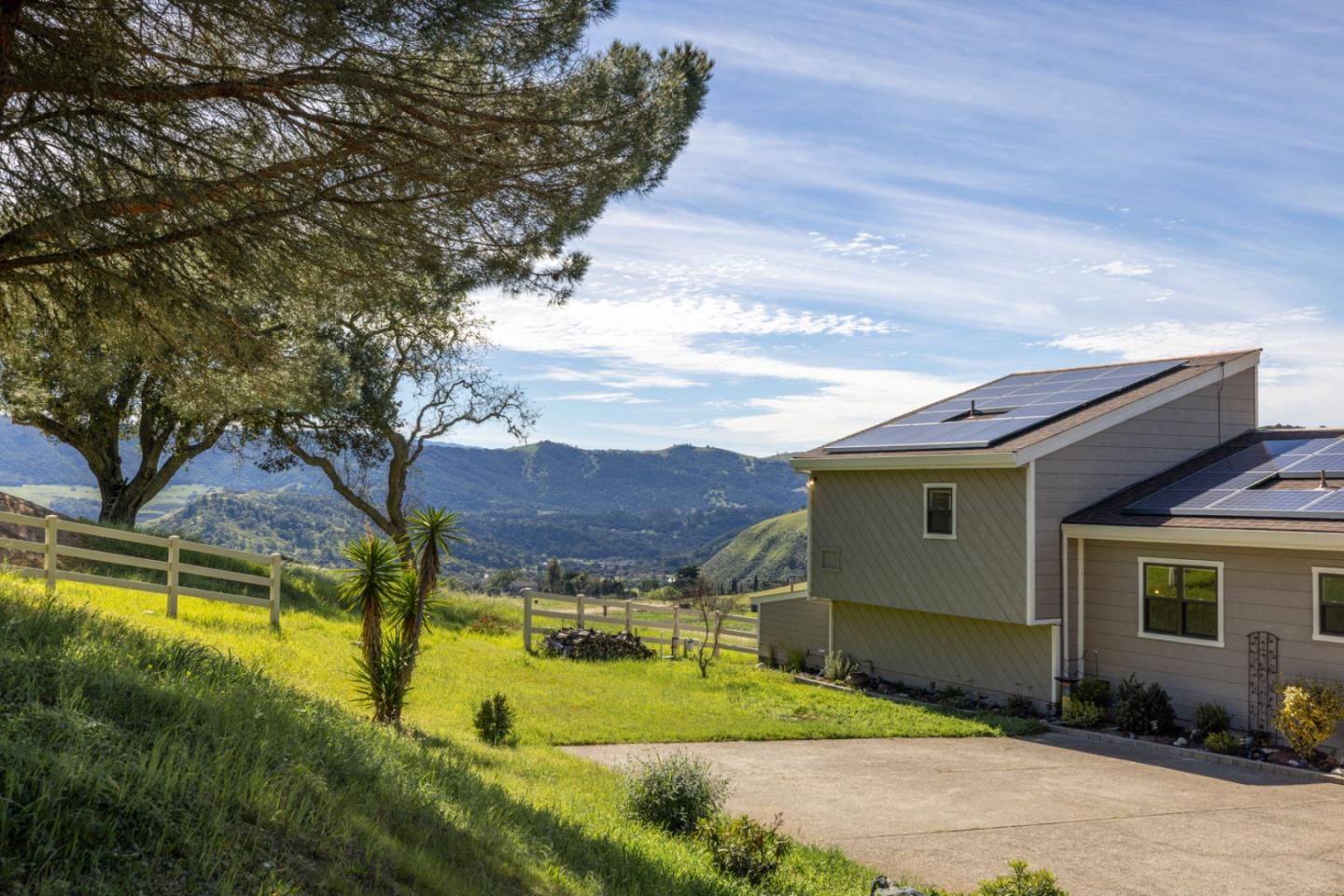 Detail Gallery Image 64 of 69 For 26470 Tierra Vista Ln, Salinas,  CA 93908 - 4 Beds | 4 Baths