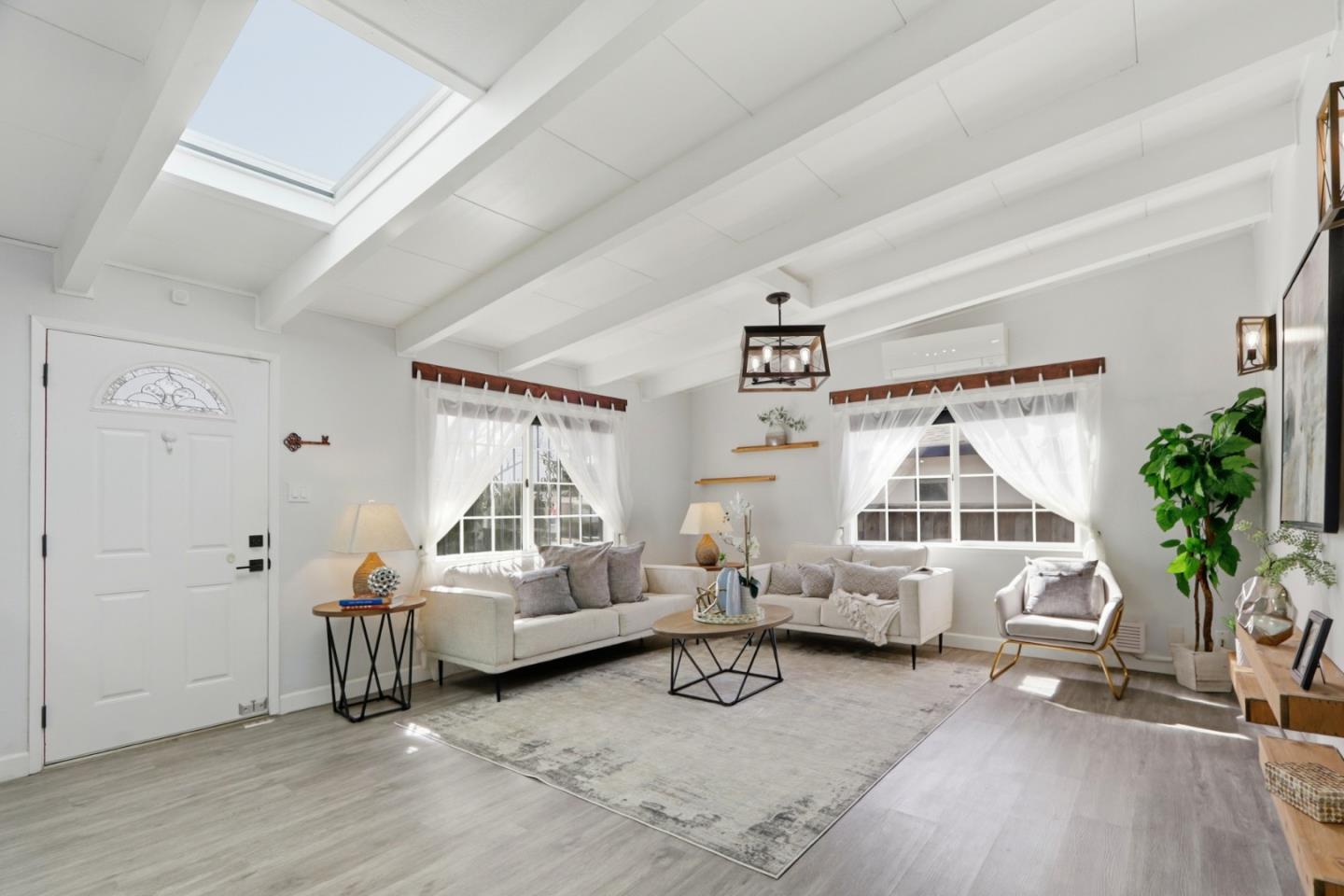 Detail Gallery Image 2 of 51 For 1647 Jupiter Dr, Milpitas,  CA 95035 - 3 Beds | 2 Baths