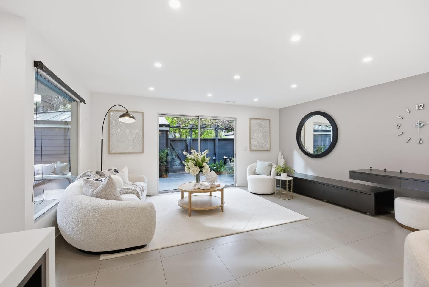 Detail Gallery Image 21 of 63 For 129 Lowell Ave, Palo Alto,  CA 94301 - 4 Beds | 2/1 Baths