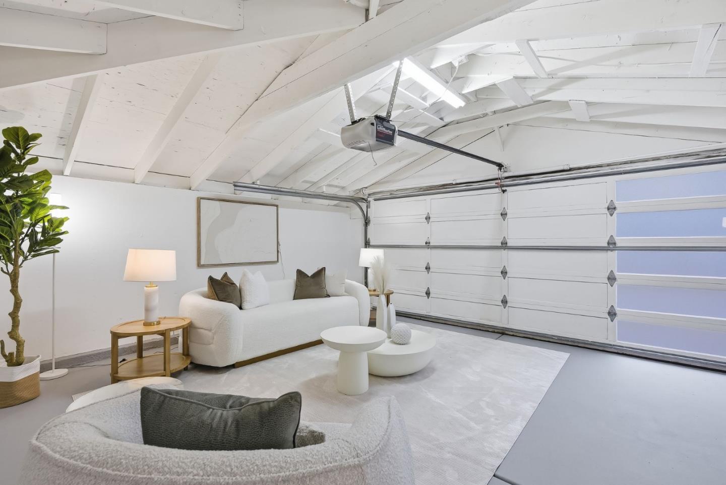 Detail Gallery Image 50 of 63 For 129 Lowell Ave, Palo Alto,  CA 94301 - 4 Beds | 2/1 Baths