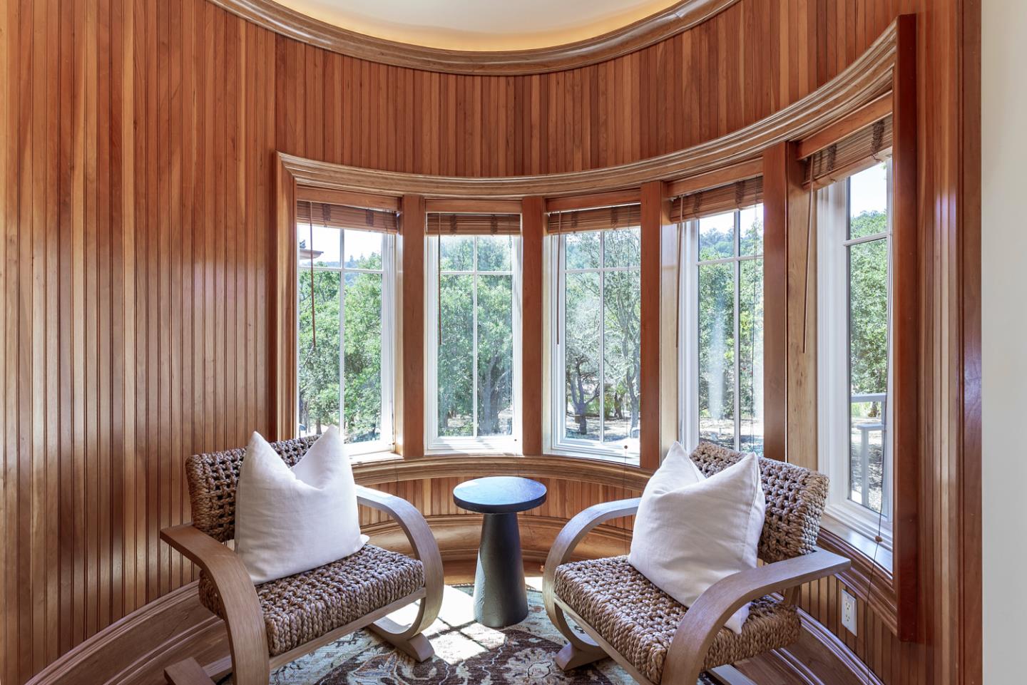 Detail Gallery Image 27 of 59 For 1 Redberry Rdg, Portola Valley,  CA 94028 - 5 Beds | 6/2 Baths