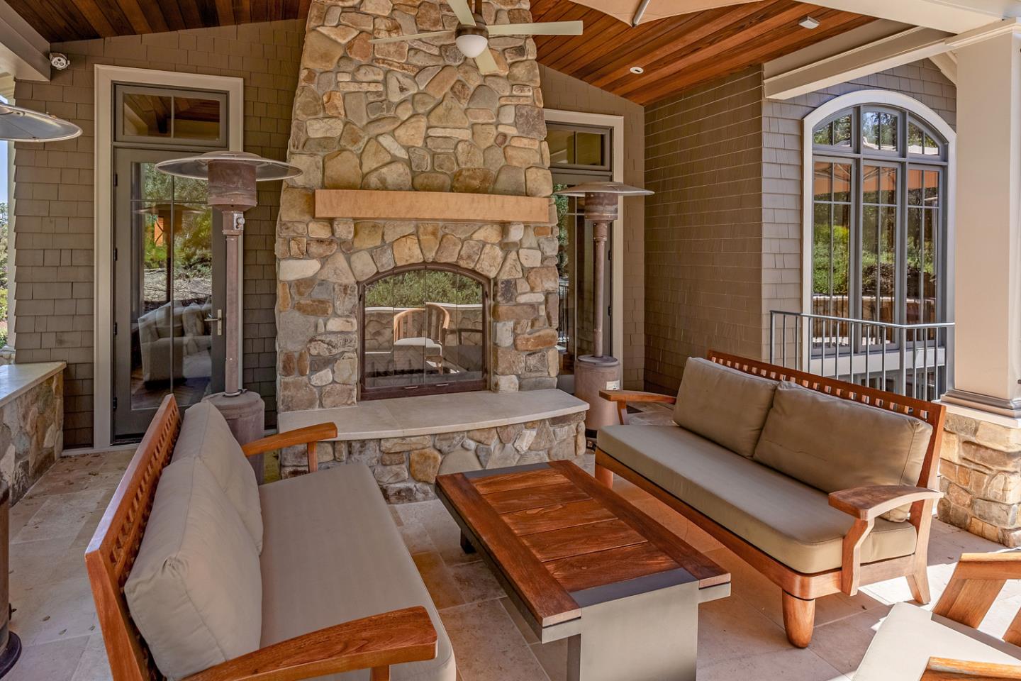 Detail Gallery Image 46 of 59 For 1 Redberry Rdg, Portola Valley,  CA 94028 - 5 Beds | 6/2 Baths