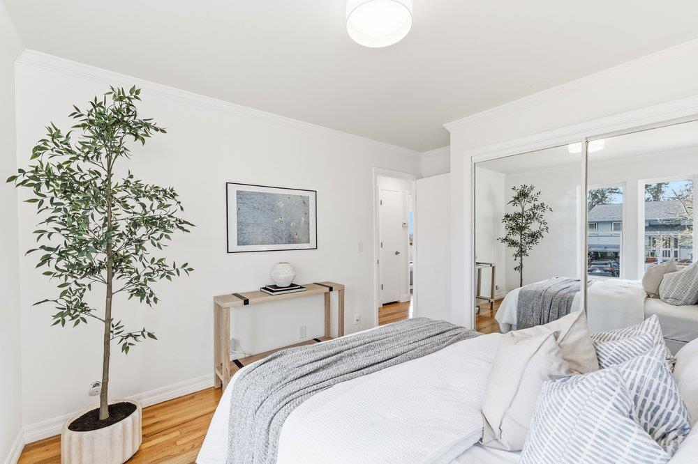 Detail Gallery Image 18 of 42 For 1179 Park Pacifica Ave, Pacifica,  CA 94044 - 5 Beds | 3 Baths