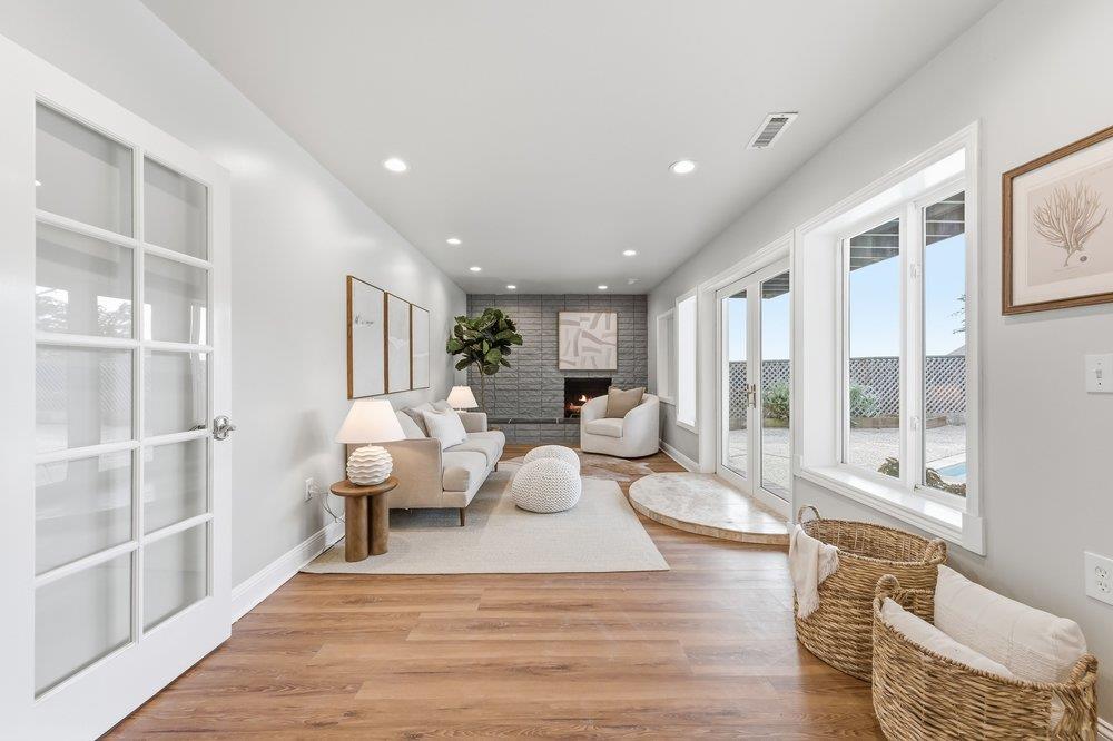 Detail Gallery Image 36 of 42 For 1179 Park Pacifica Ave, Pacifica,  CA 94044 - 5 Beds | 3 Baths