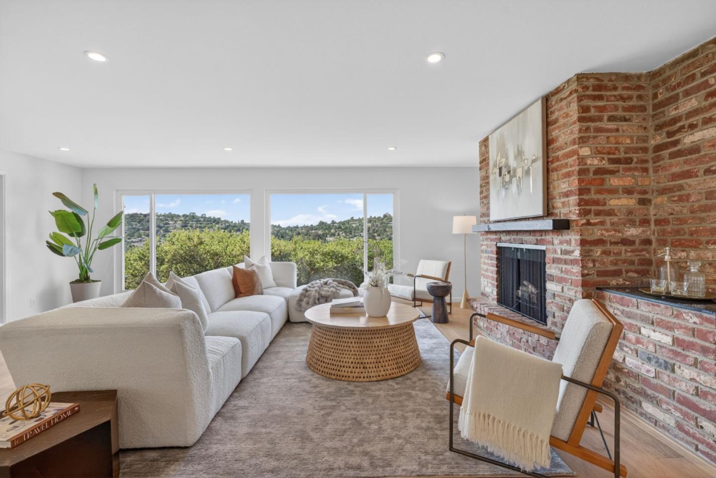 Detail Gallery Image 18 of 86 For 1604 El Verano Way, Belmont,  CA 94002 - 4 Beds | 3 Baths