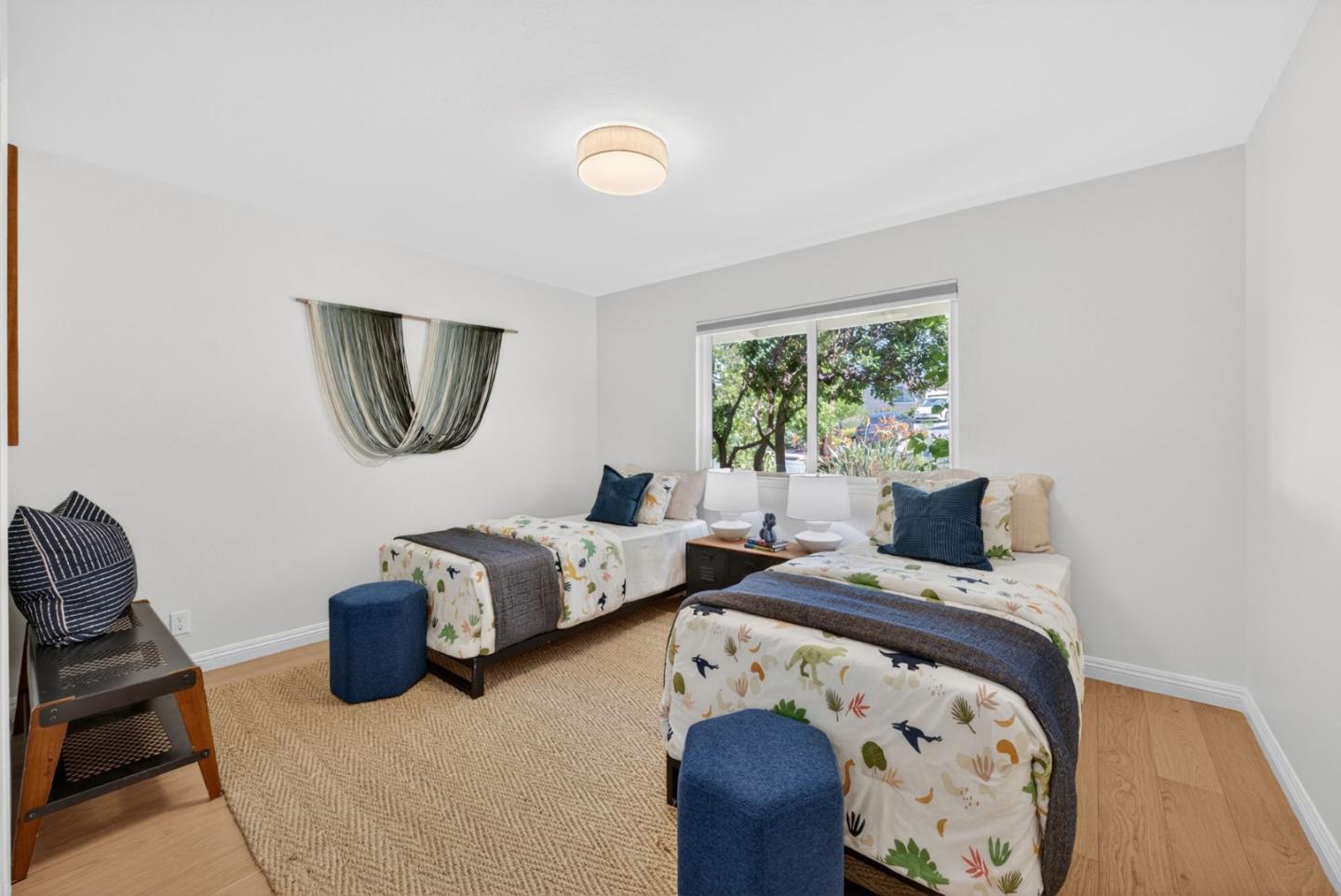 Detail Gallery Image 32 of 86 For 1604 El Verano Way, Belmont,  CA 94002 - 4 Beds | 3 Baths