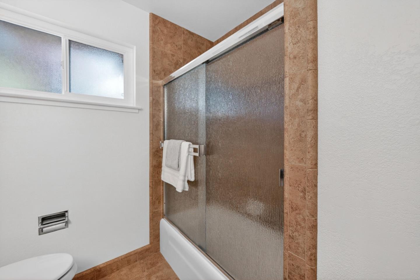 Detail Gallery Image 36 of 86 For 1604 El Verano Way, Belmont,  CA 94002 - 4 Beds | 3 Baths