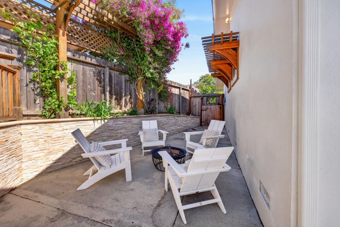 Detail Gallery Image 64 of 86 For 1604 El Verano Way, Belmont,  CA 94002 - 4 Beds | 3 Baths