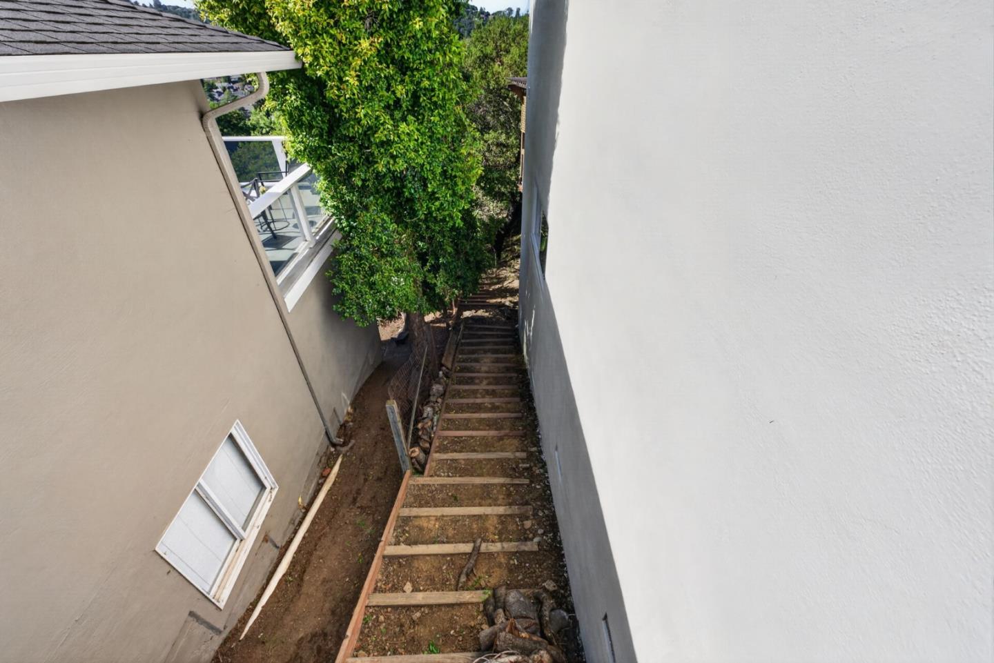 Detail Gallery Image 80 of 86 For 1604 El Verano Way, Belmont,  CA 94002 - 4 Beds | 3 Baths