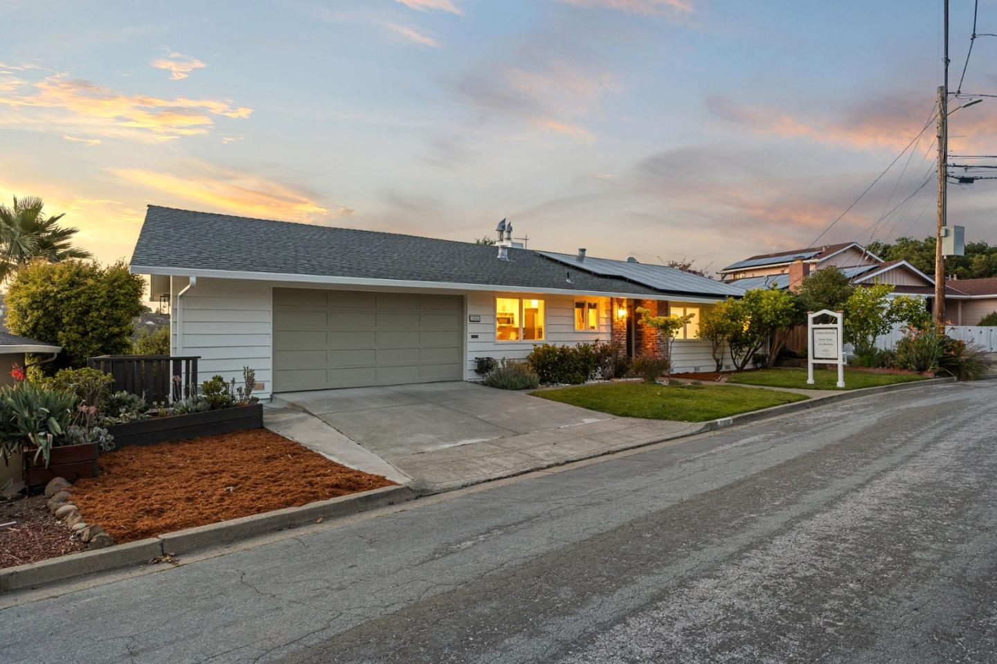 1604 El Verano Way, Belmont, CA, 94002