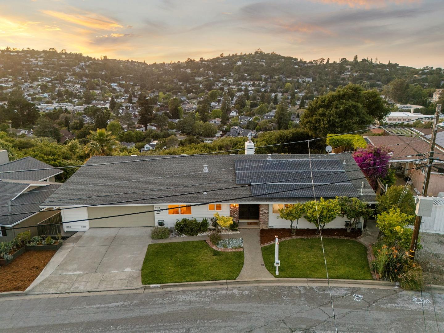 1604 El Verano Way, Belmont, CA, 94002